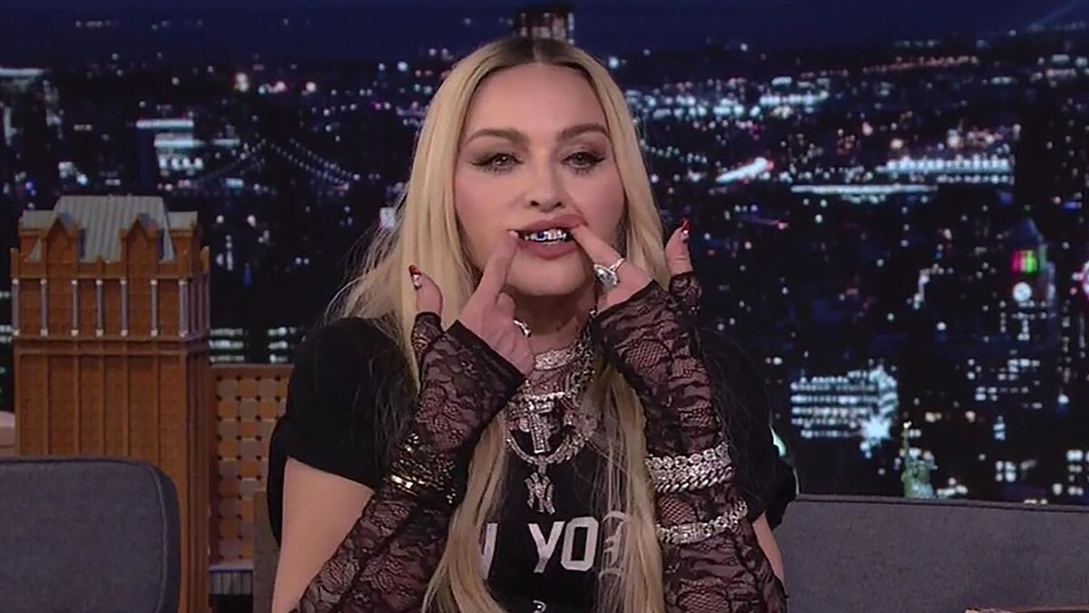 Эпатаж не прошел: выходка Мадонны вызвала неожиданную реакцию (видео)