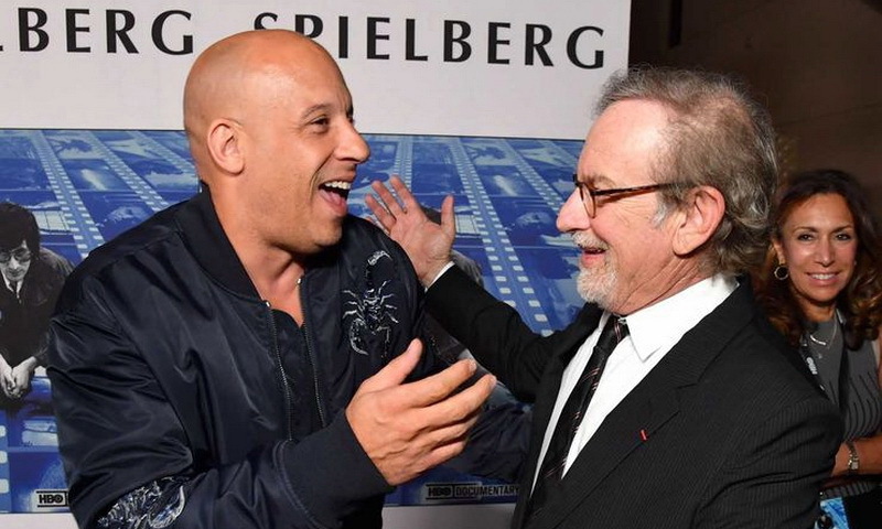 «Преступление против кино»: Стивен Спилберг призвал Вина Дизеля вернуться в кресло режиссера