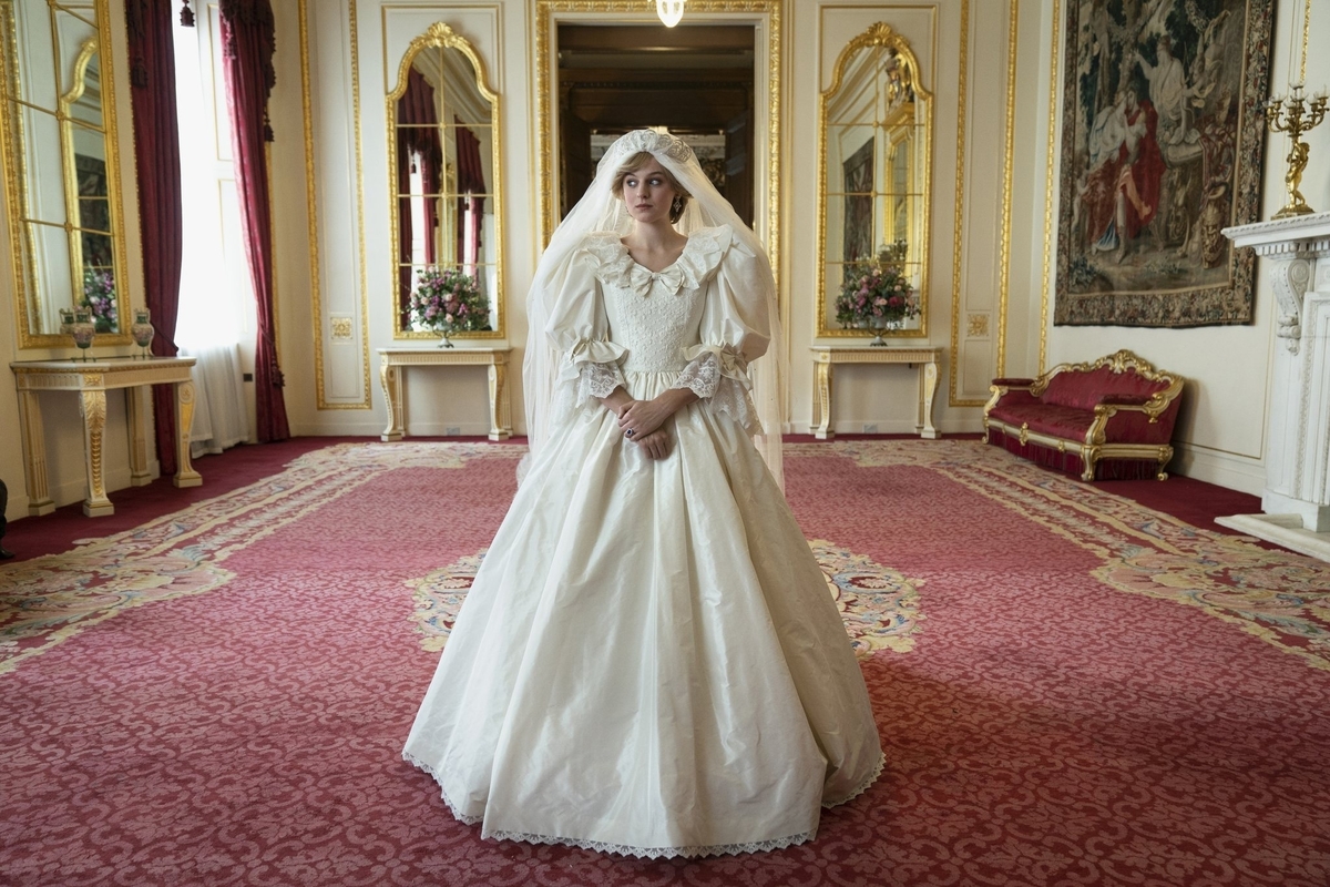 В 4 сезоне «Короны» не покажут свадьбу принца Чарльза и Дианы: «Можете посмотреть ее в Интернете»