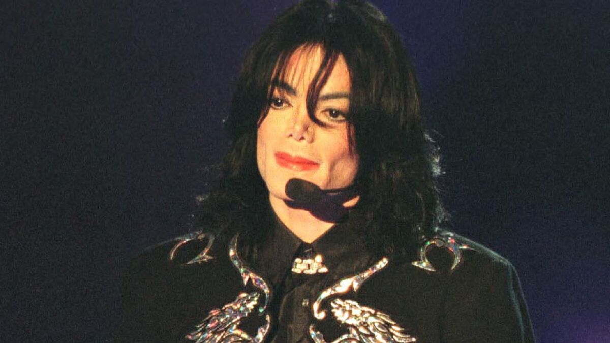 Ужасное преображение: что погубило внешность Майкла Джексона