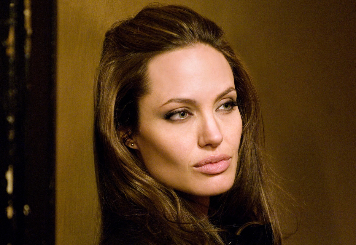 Анджелина Джоли очень придирчива к любовникам: «Большой список "нет"» 