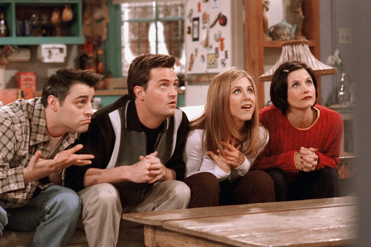 Ситком «Друзья» стал главным сериалом 90-х годов по мнению зрителей
