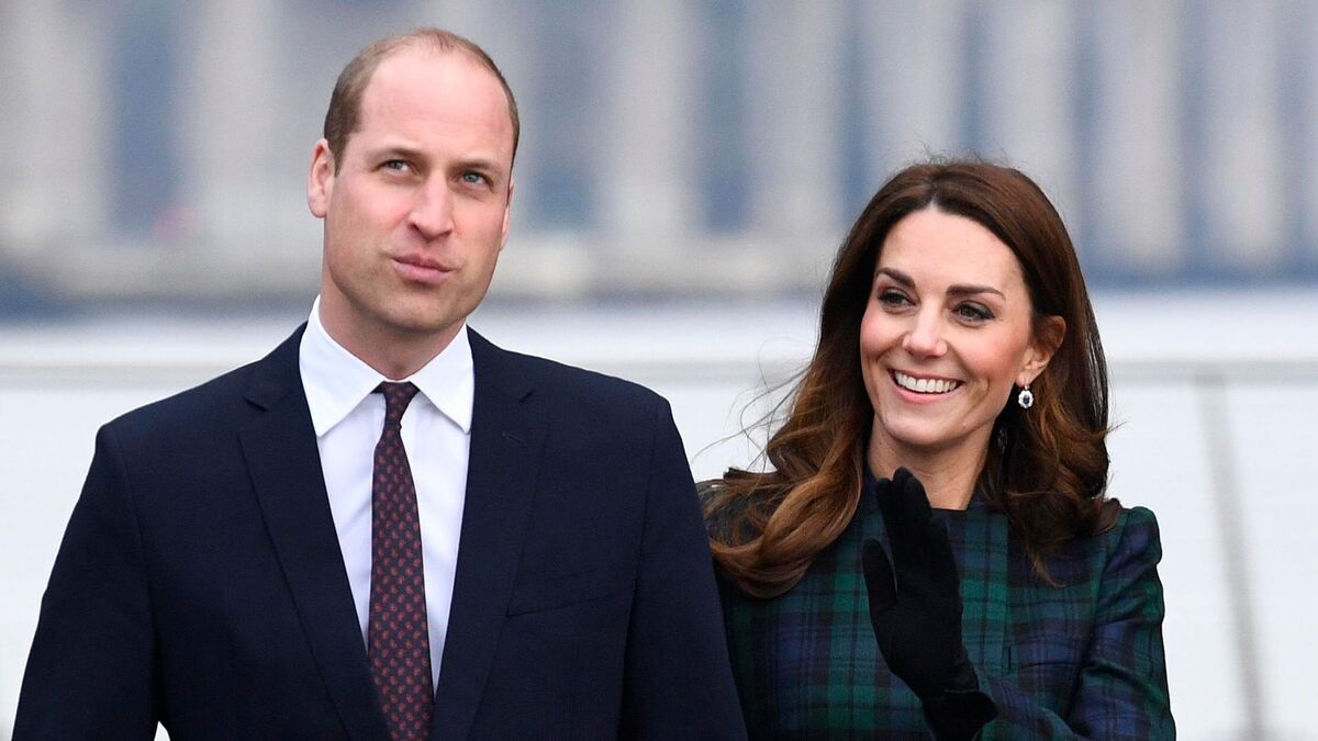 Принц Уильям и Кейт никогда не держатся за руки: причина проста