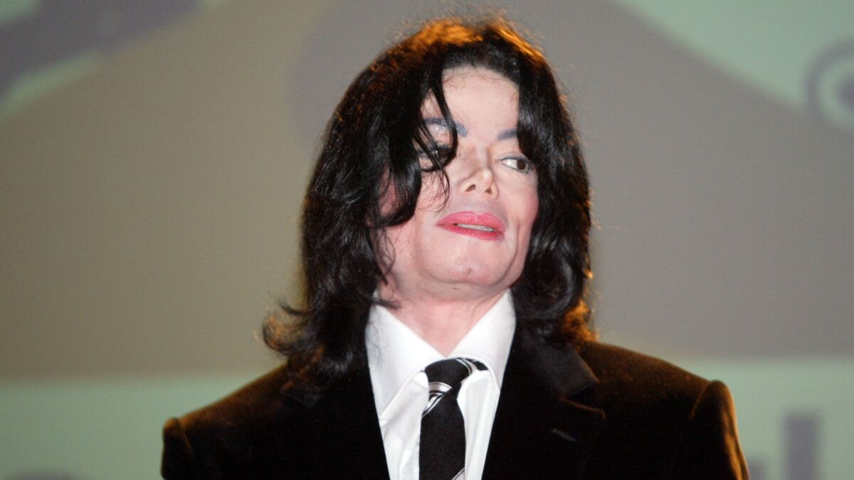 Майкла Джексона подвинули: в списке самых богатых умерших звезд появился новый лидер