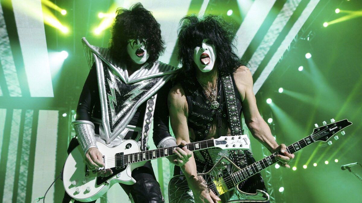 Опозорились перед фанатами: рокеры Kiss выдали проблему с географией