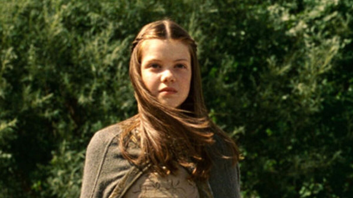 Спустя 17 лет: малышка Люси из «Хроник Нарнии» стала совсем другой (фото)