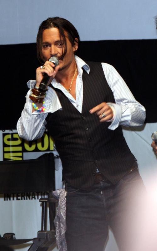 Внезапное появление Джонни Деппа на Comic-Con. Видео