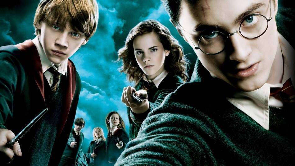 Похороны хомяка и пожар в Хогвартсе: вспоминаем курьезы и трагедии со съемок «Гарри Поттера»