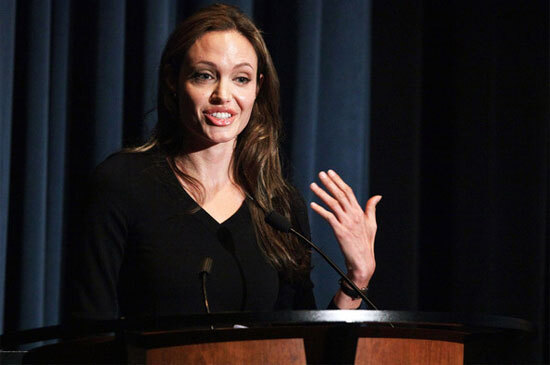 Анджелина Джоли не любит моду