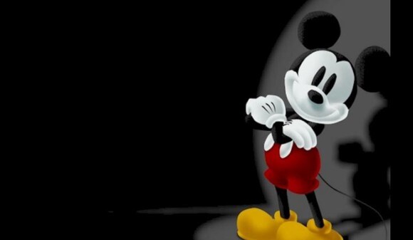 Disney планирует снять первый полнометражный мультфильм о Микки Маусе