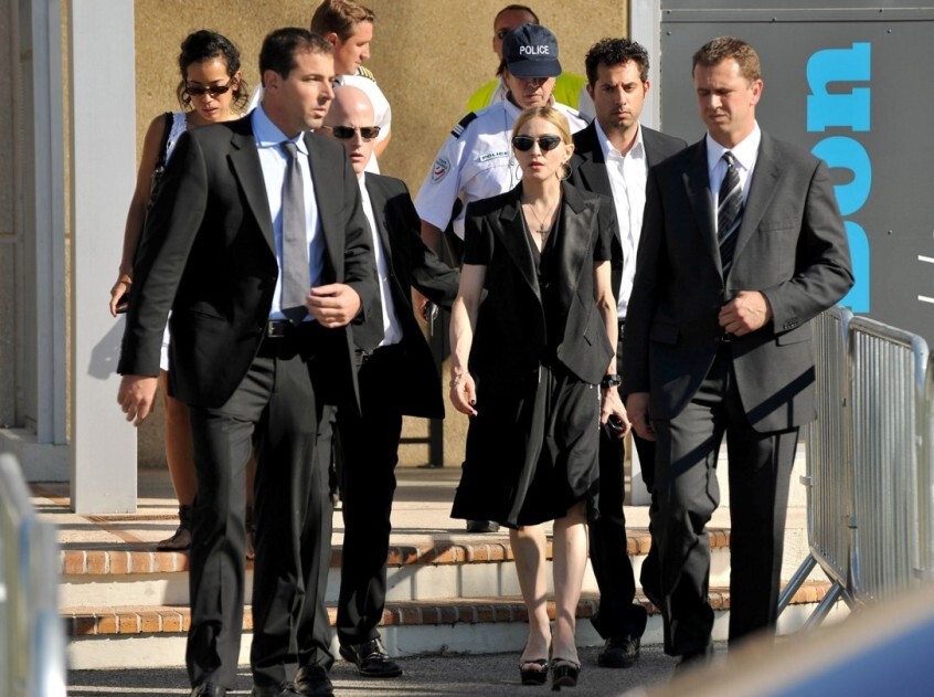 Мадонна навестила пострадавших в Марселе