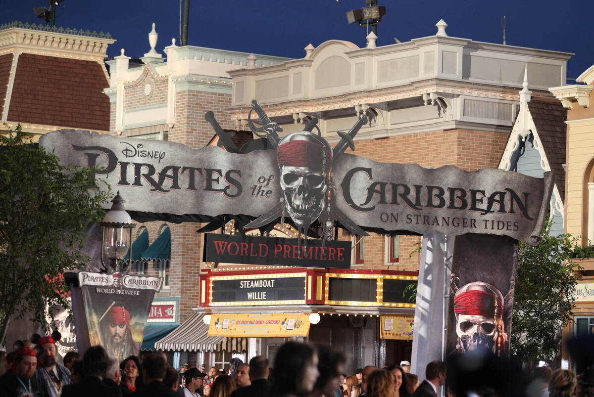 Премьера фильма "Пираты Карибского Моря: На странных берегах" в Диснейленде
