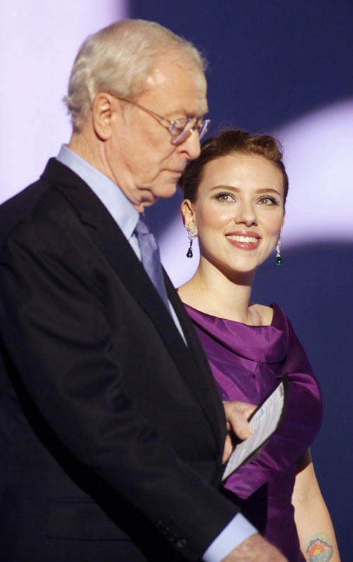 Скарлетт Йоханссон на концерте в честь вручения Нобелевской премии