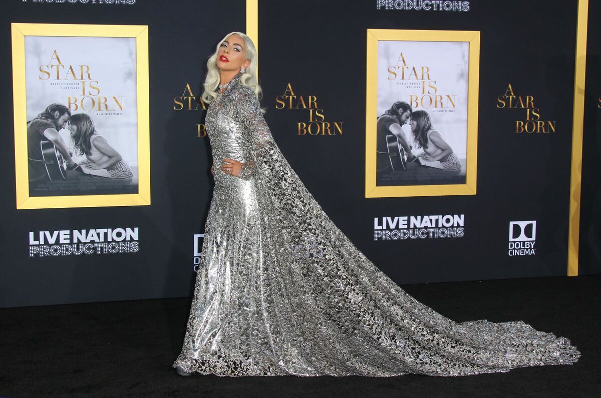 Леди Гага и Брэдли Купер на премьере «Звезда родилась» в Лос-Анджелесе