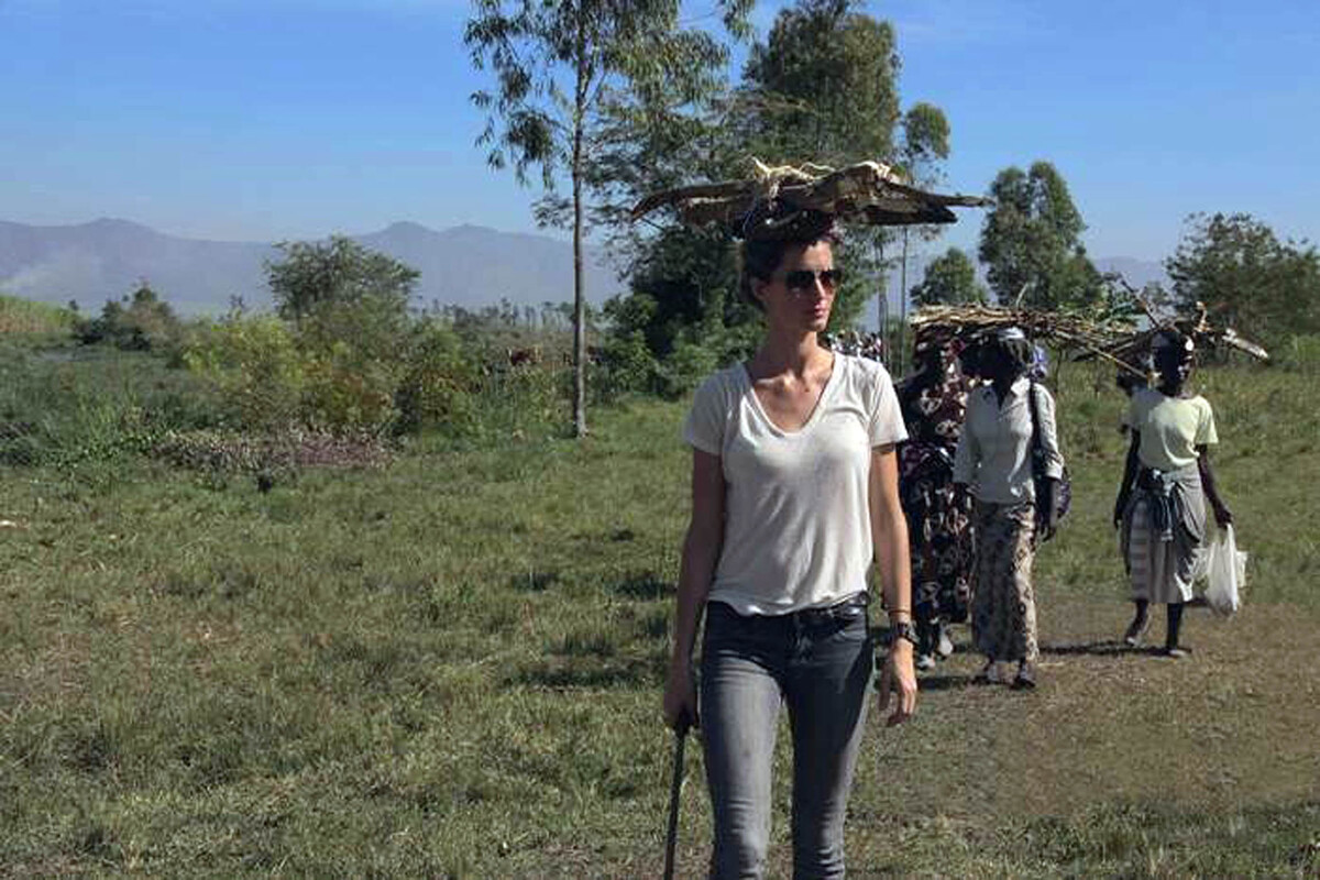 Жизель Бундхен побывала в Кении с благотворительной миссией