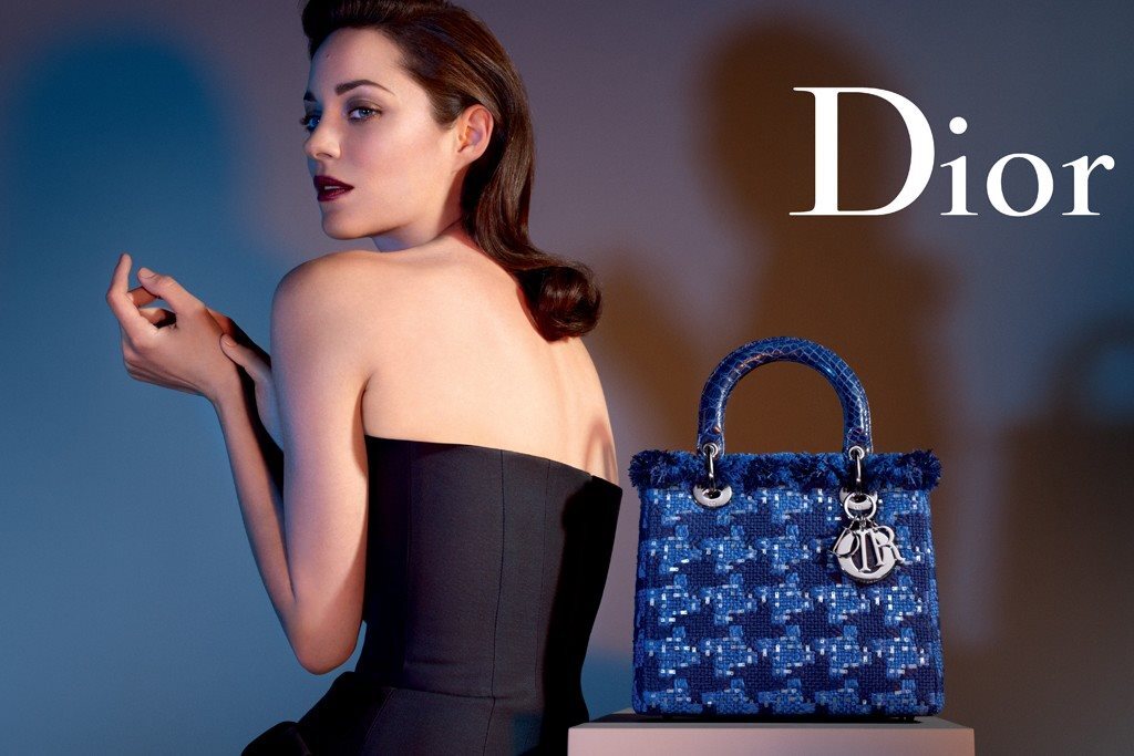 Марион Котийяр в рекламе Lady Dior Handbag 2013