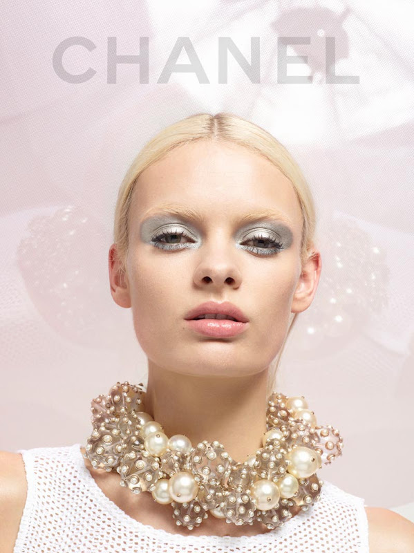 Лукбук новой коллекции Chanel. Весна 2013