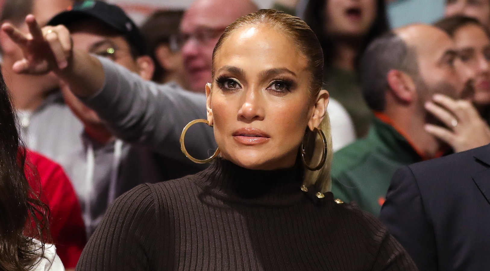 «Уйди, надоела»: Дженнифер Лопес устроили бойкот на MTV VMA 2021 