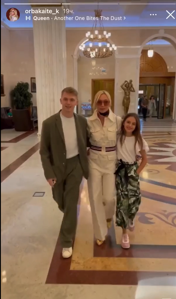 Бывшие мужья орбакайте. Кадыров с сыном Орбакайте фото. Каримов муж Орбакайте. Фото Дени Байсарова в военной форме с отцом.