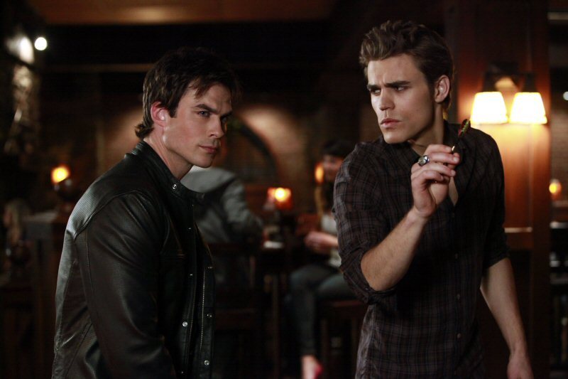 tvd behind the scene the vampire diaries tv show 11375795 800 533